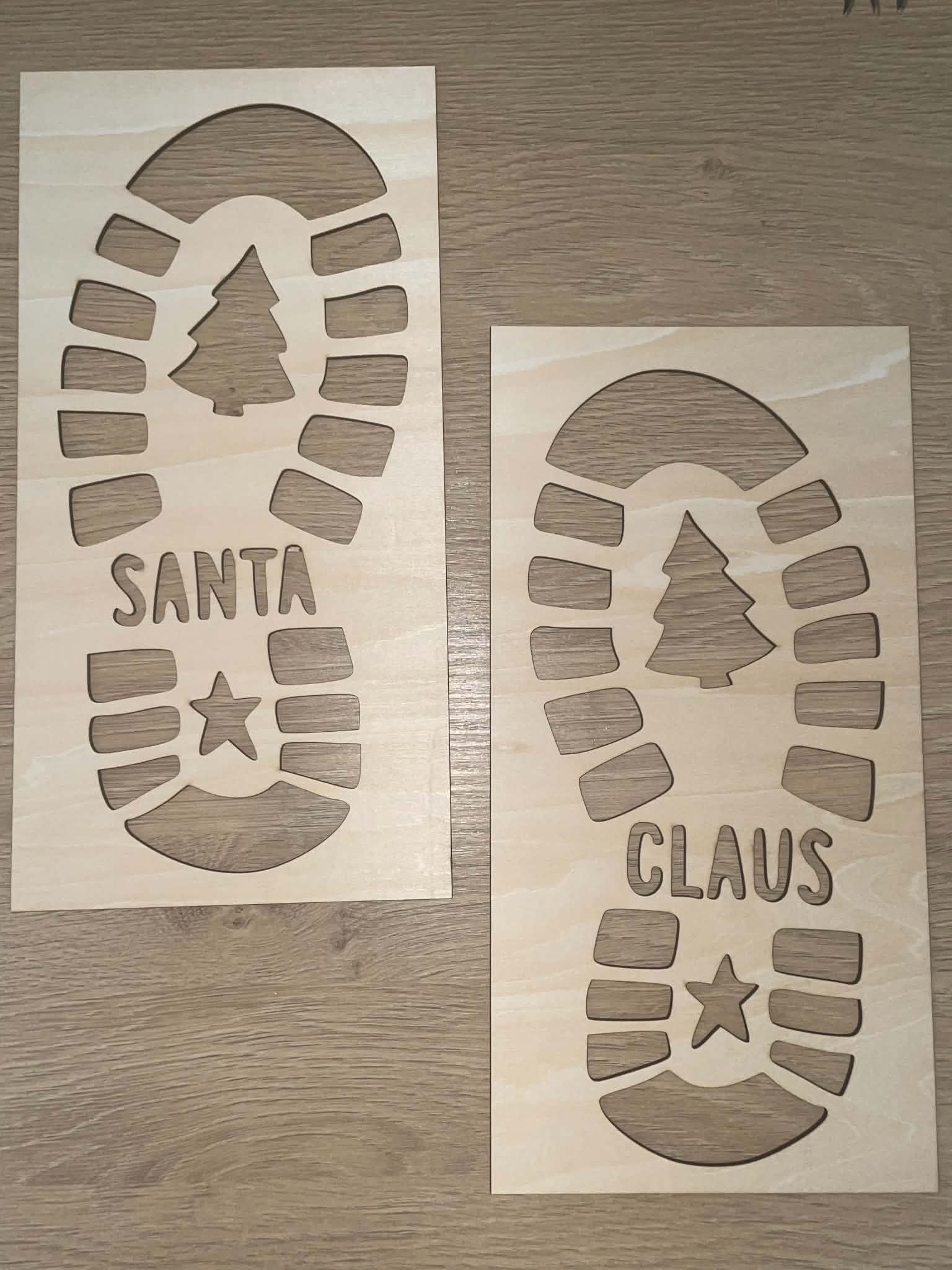 80054ca4-1532-416e-9b84-56e140479764 Créez de vraies empreintes de pas du Père Noël avec ces pochoirs SANTA CLAUS. Une idée magique pour surprendre les enfants le matin de Noël.