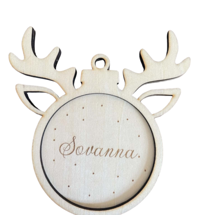 boule de noël personnalisé en bois en forme de renne